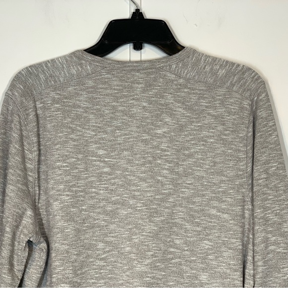 Treasure & Bond Double Knit Henley in Heather Grey - Picture 5 of 9